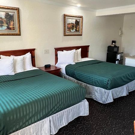 Americas Best Value Inn Χάνφορντ Εξωτερικό φωτογραφία