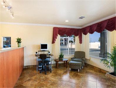 Americas Best Value Inn Χάνφορντ Εξωτερικό φωτογραφία