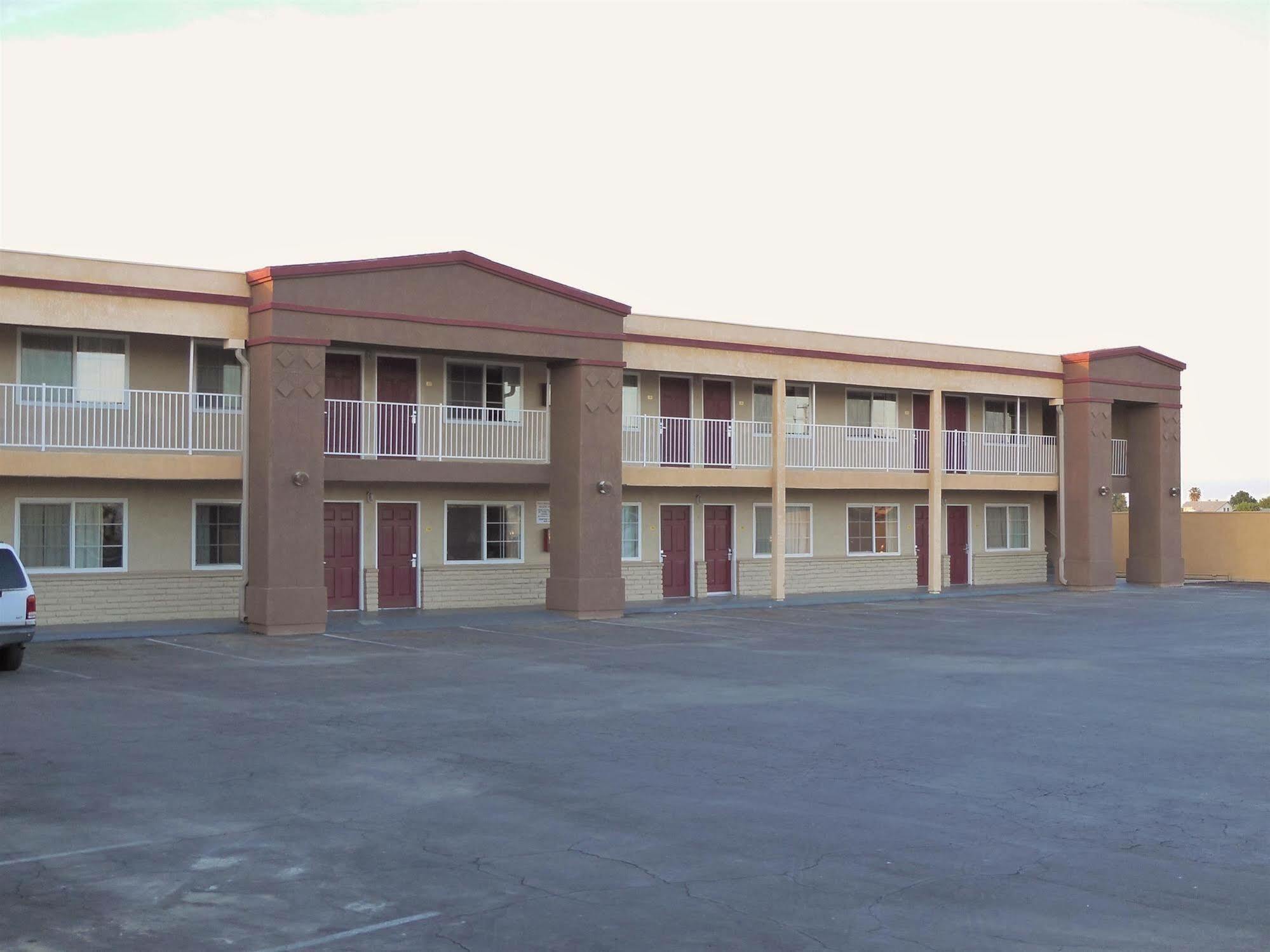 Americas Best Value Inn Χάνφορντ Εξωτερικό φωτογραφία